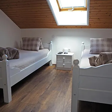 Πανσιόν Haus Christlum 3*