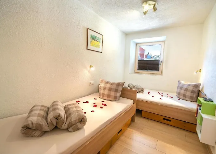 Gæstehus Haus Christlum 3*