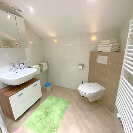 招待所 豪斯克里斯特朗酒店